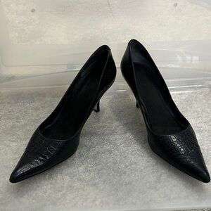 Elegant Black Women's Pumps